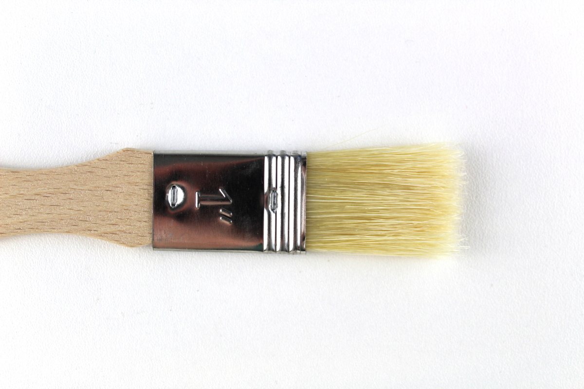 White Hair Flat Lacquer Pottery Brush 25mm - Bath Potters Supplies